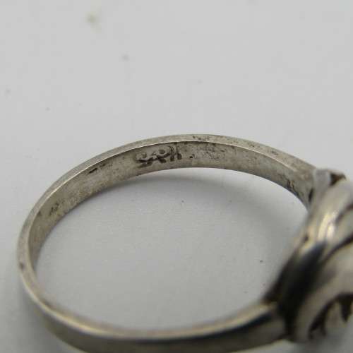 Vintage Sterling silver ring - weighs 2,0g - size L