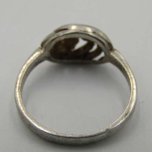 Vintage Sterling silver ring - weighs 2,0g - size L