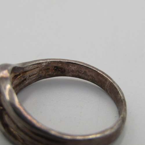 Vintage Sterling silver ring - weighs 2,8g - size L 1/2