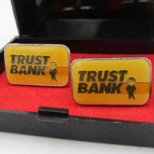 Pair of vintage Trust Bank cufflinks