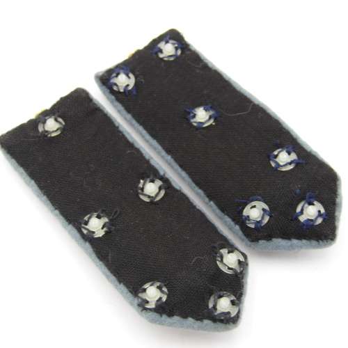 Pair of SA Air Force senior officer gorget patches with SAAF buttons