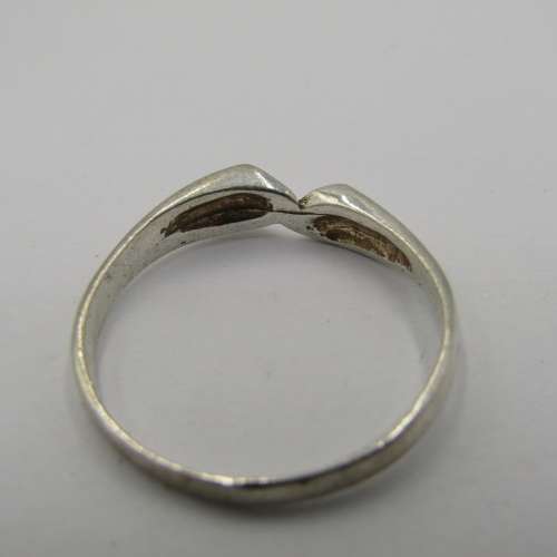 Vintage Sterling silver ring - weighs 1,9g - size S 1/2