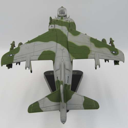 Motorworks Air Power AV-8 Harrier die-cast model plane - scale 1/40