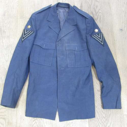 SA Air Force tunic with flight sergeant ranks - Armpit - Armpit  53 cm