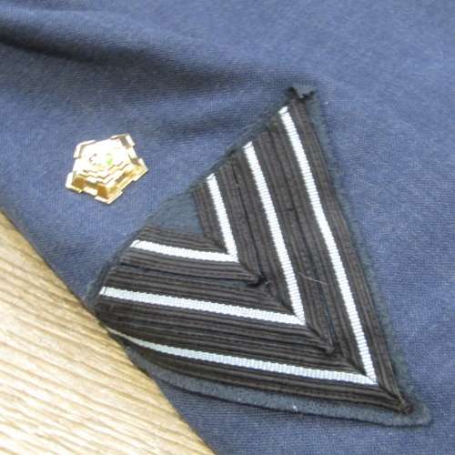 SA Air Force tunic with flight sergeant ranks - Armpit - Armpit  53 cm
