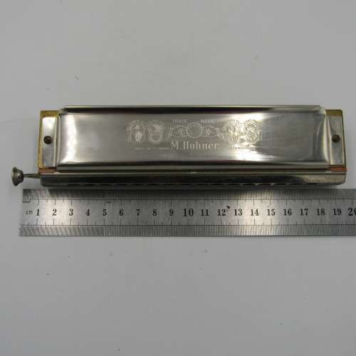 Vintage Hohner Chromika III harmonica in case