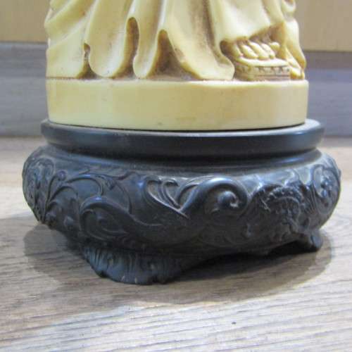 Large Vintage Chinese poly resin sculpture - Height 66 cm