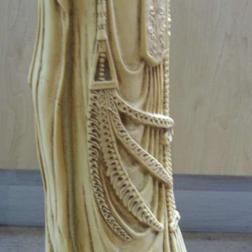 Large Vintage Chinese poly resin sculpture - Height 66 cm