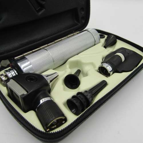 Welch Allyn Ophthalmoscope medical instrument - needs new battery
