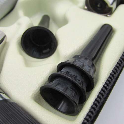 Welch Allyn Ophthalmoscope medical instrument - needs new battery