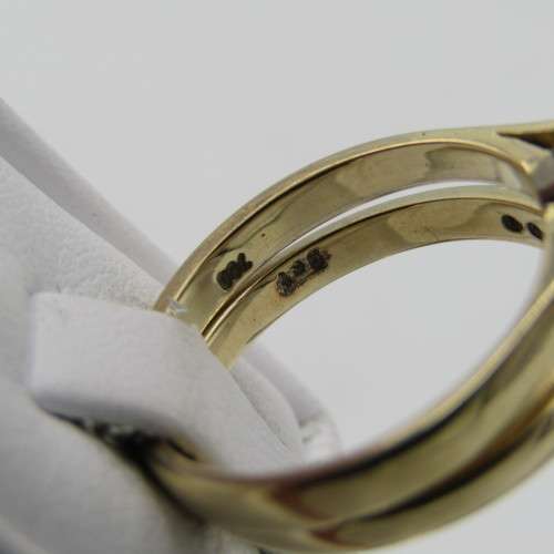 9kt Yellow Gold diamond ring wedding set with about 0,70ct diamond