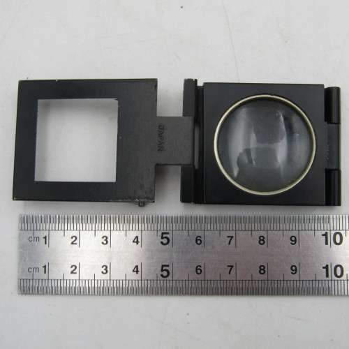 Vintage Foldable stamp / coin magnifying glass