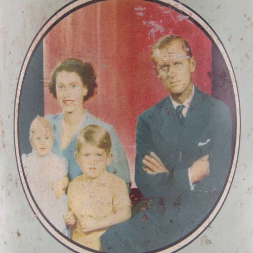 South Africa Dee Vee Coffee - coronation 1953 Tin - Scarce