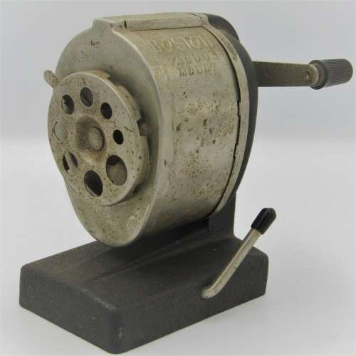 Vintage Boston Vacuum mount table top pencil sharpener - suction rubber missing