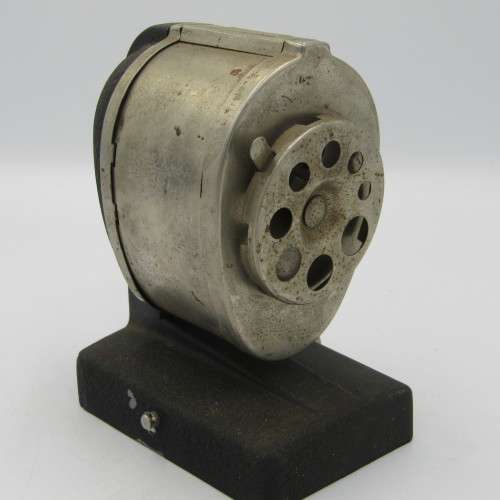 Vintage Boston Vacuum mount table top pencil sharpener - suction rubber missing