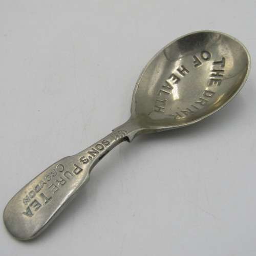 Antique Wilson`s Pure Tea silverplated caddy spoon