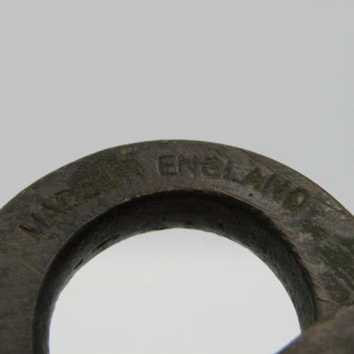 Vintage YALE padlock - no key
