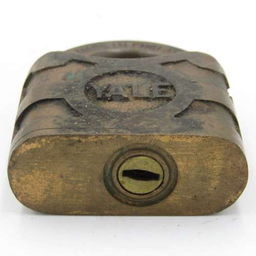 Vintage YALE padlock - no key