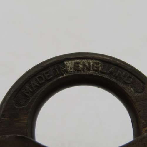 Vintage YALE padlock - no key