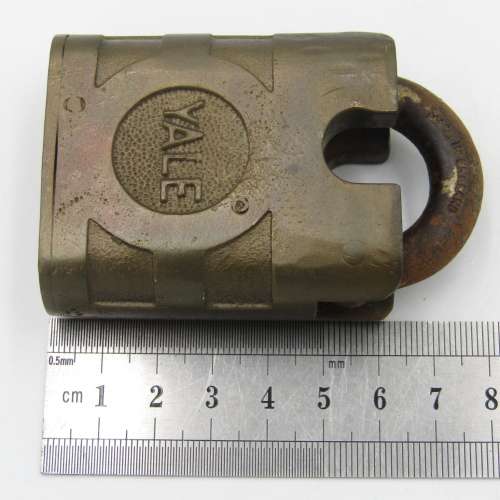 Vintage brass YALE Padlock - no key