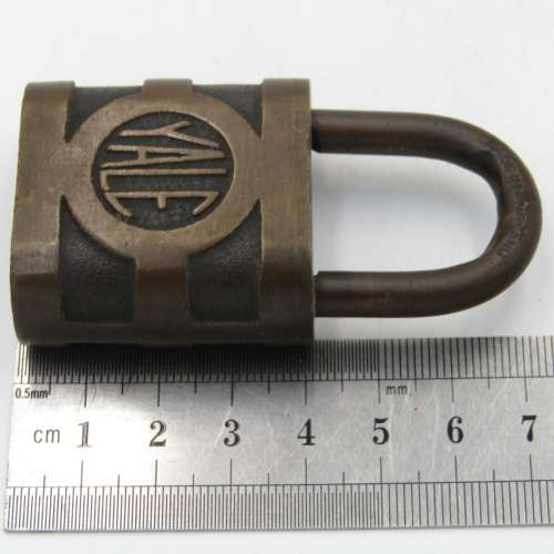 Vintage brass YALE padlock - no key