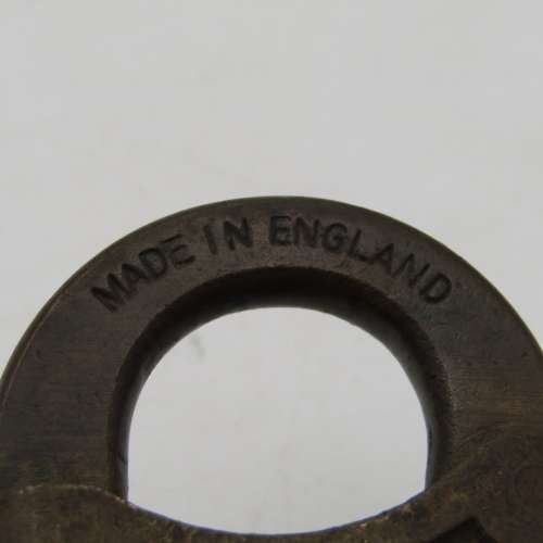 Vintage YALE padlock - no key