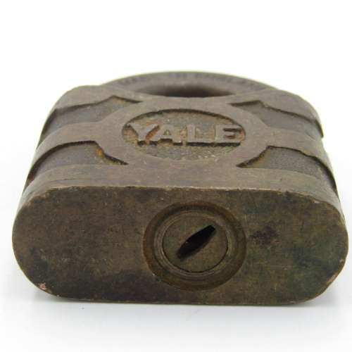 Vintage YALE padlock - no key