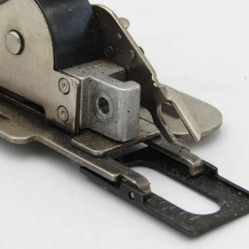 Vintage Singer serving Machine buttonhole attachment tool in box