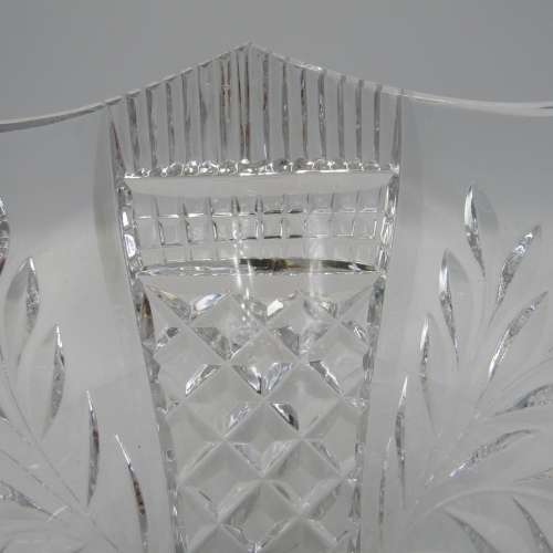 Beautiful cutglass crystal fruit bowl - small clip on rim