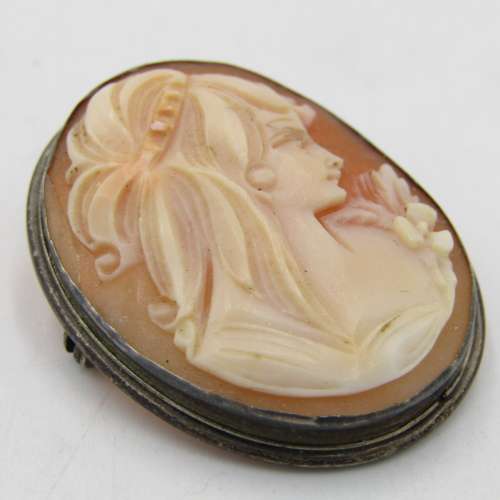 Vintage cameo set in 800 silver