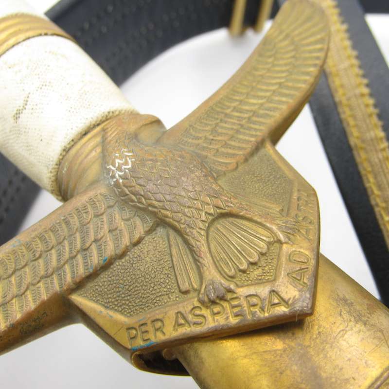 SA Air Force Officers dagger with belt tunic and cap of Captain Leysens - dagger number 2455