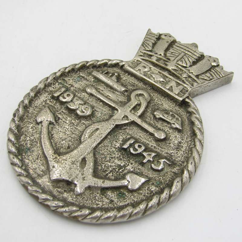 Royal Navy 1939-1945 metal crest