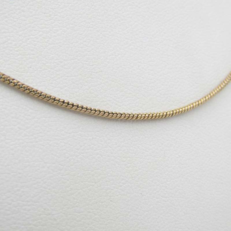 9kt Yellow gold snake chain necklace - weighs 2,7 grams - length 52 cm