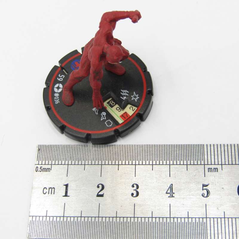 Lot of 8 DC Heroclix mini figurines