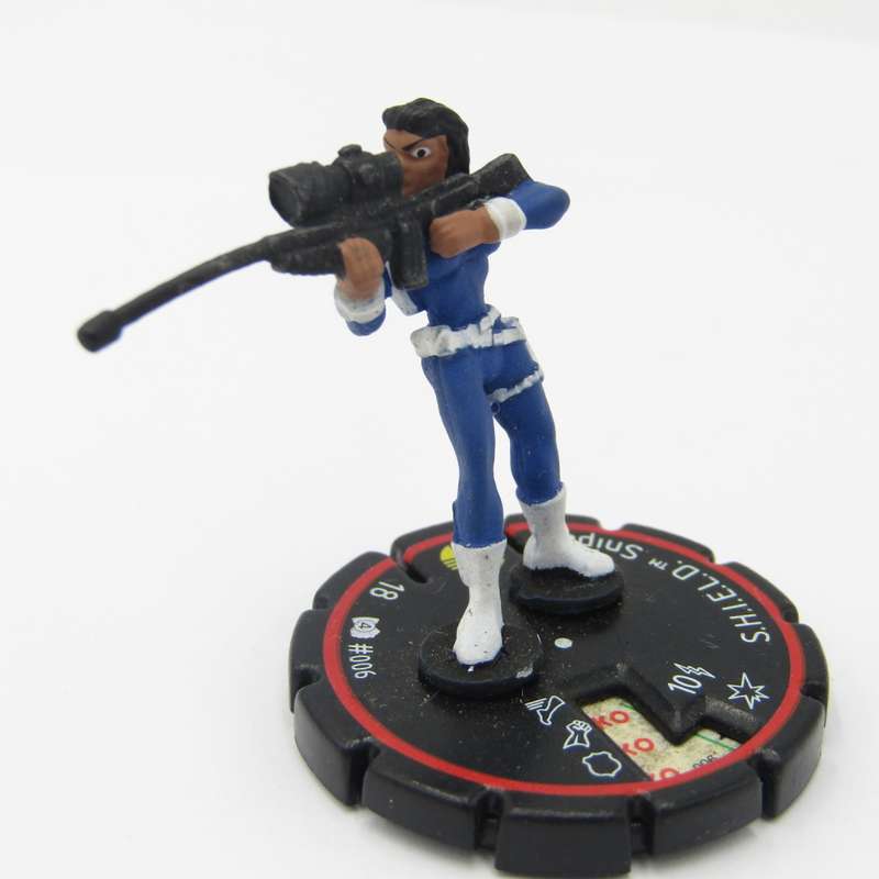 Lot of 7 DC Heroclix mini figurines