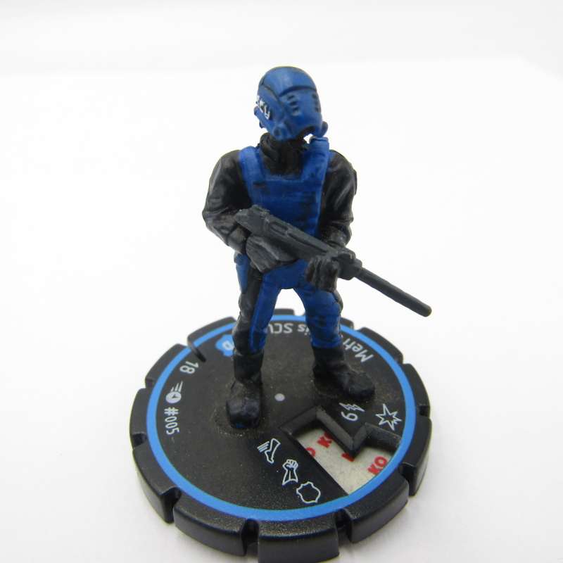 Lot of 7 DC Heroclix mini figurines