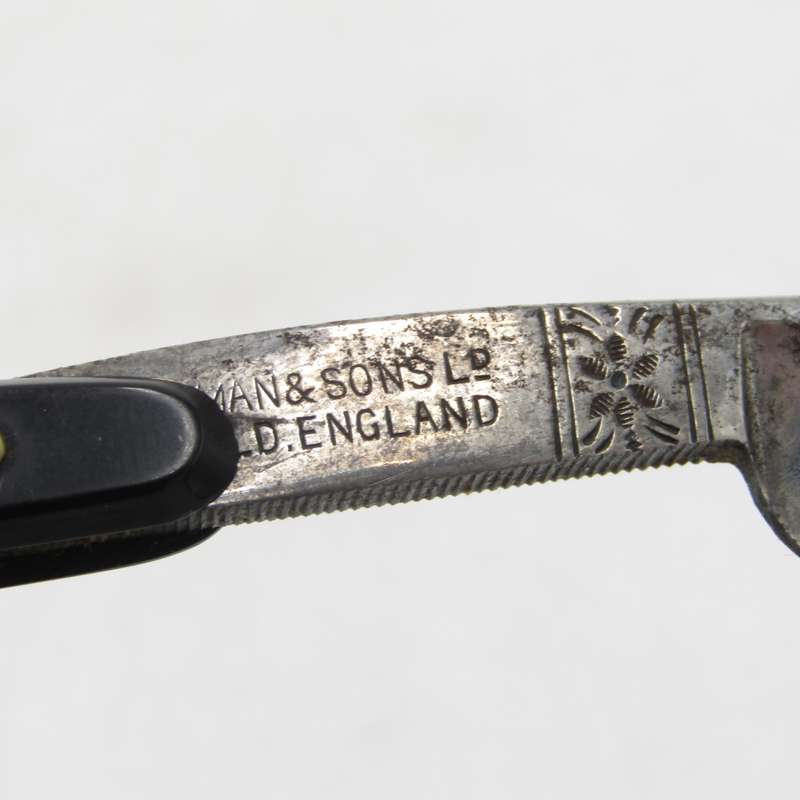 Vintage Cadman and Sons Bengall cut throat straight razor