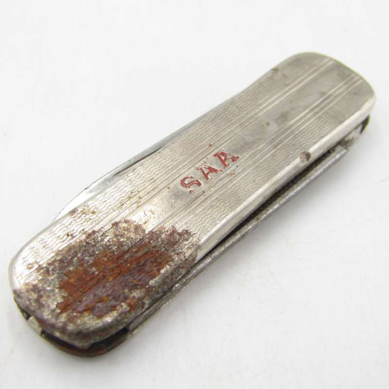 Vintage pocket knife marked S.A.A - SA Airways - rusted on side
