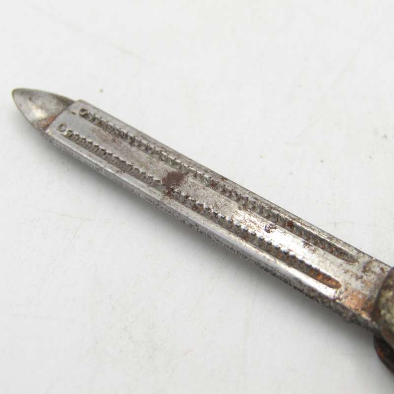 Vintage pocket knife marked S.A.A - SA Airways - rusted on side