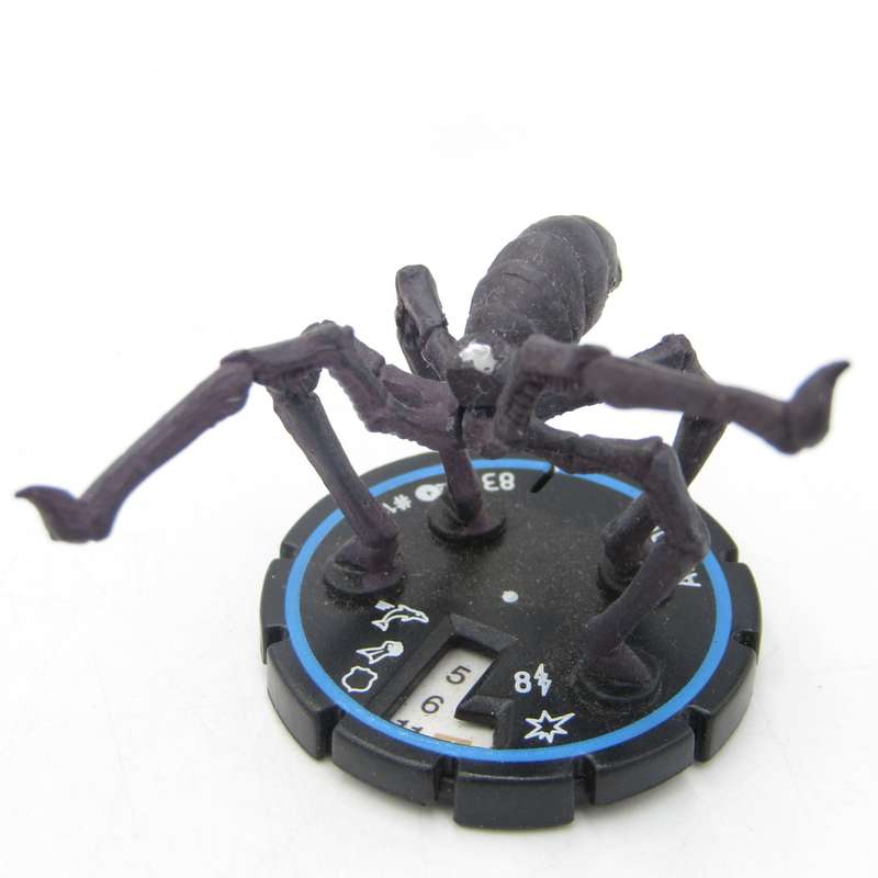 Lot of 8 DC Heroclix mini figurines