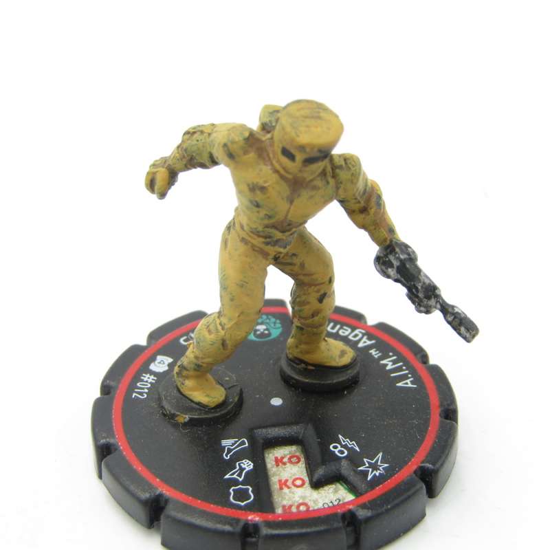 Lot of 8 DC Heroclix mini figurines