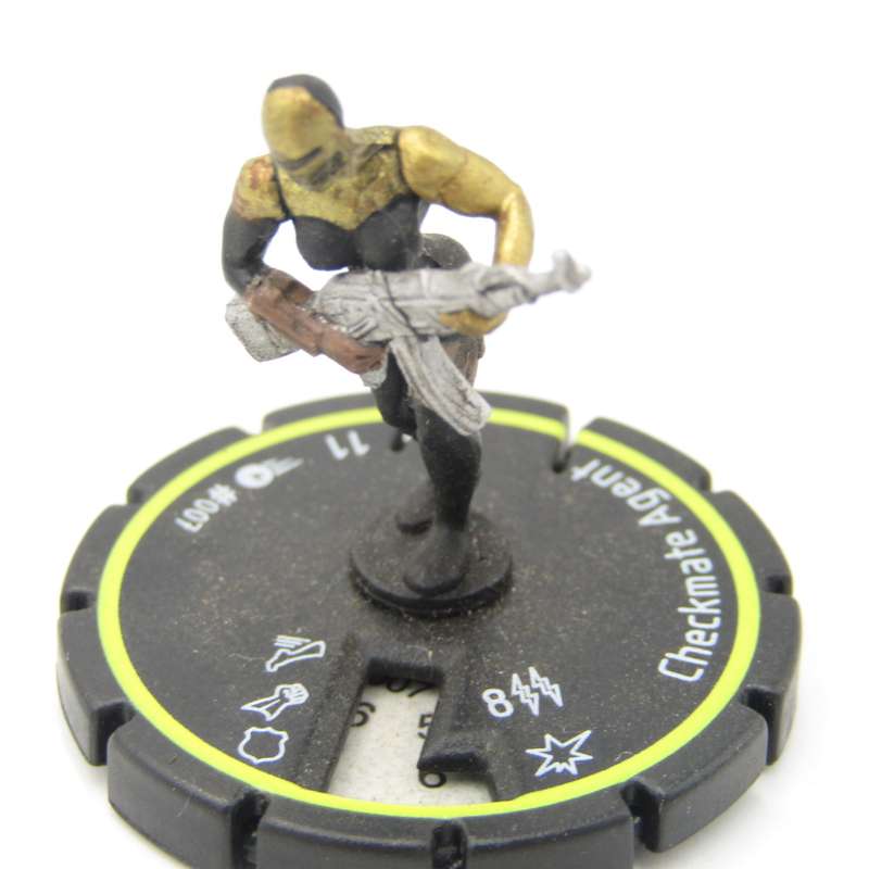 Lot of 8 DC Heroclix mini figurines