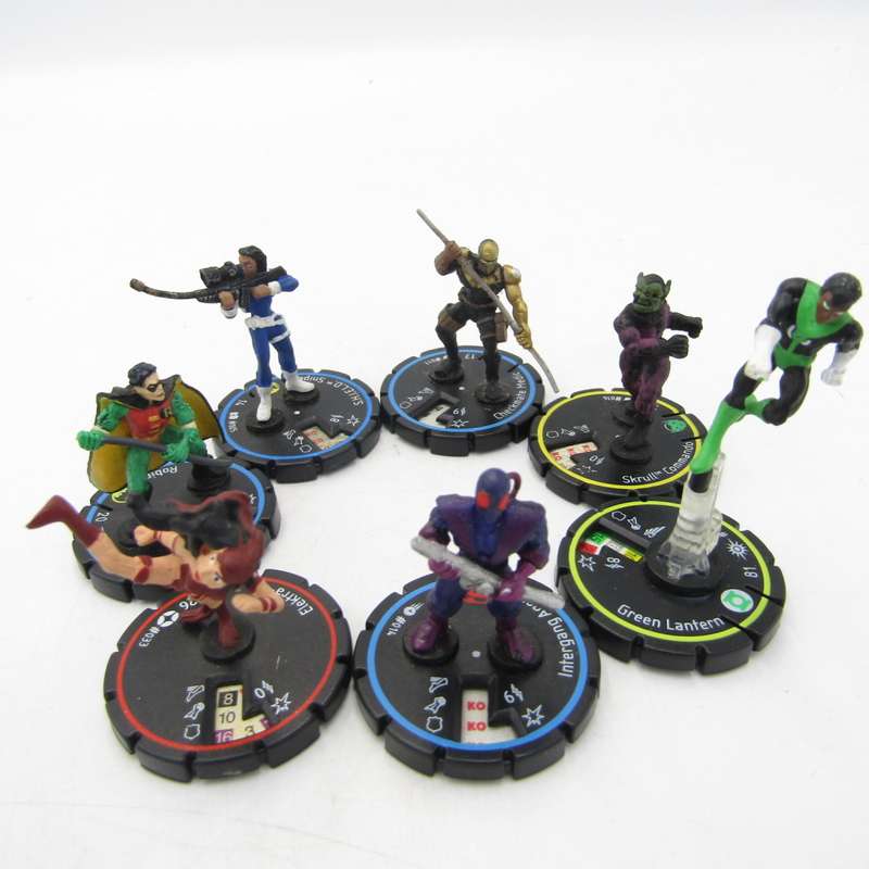 Lot of 7 DC Heroclix mini figurines