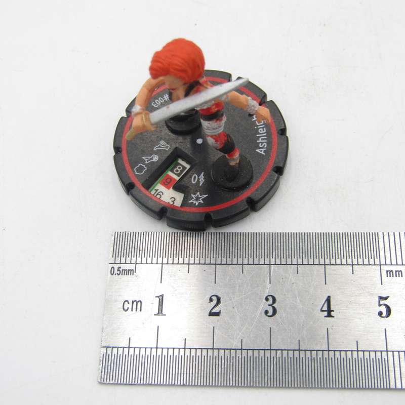 Lot of 8 DC Heroclix mini figurines