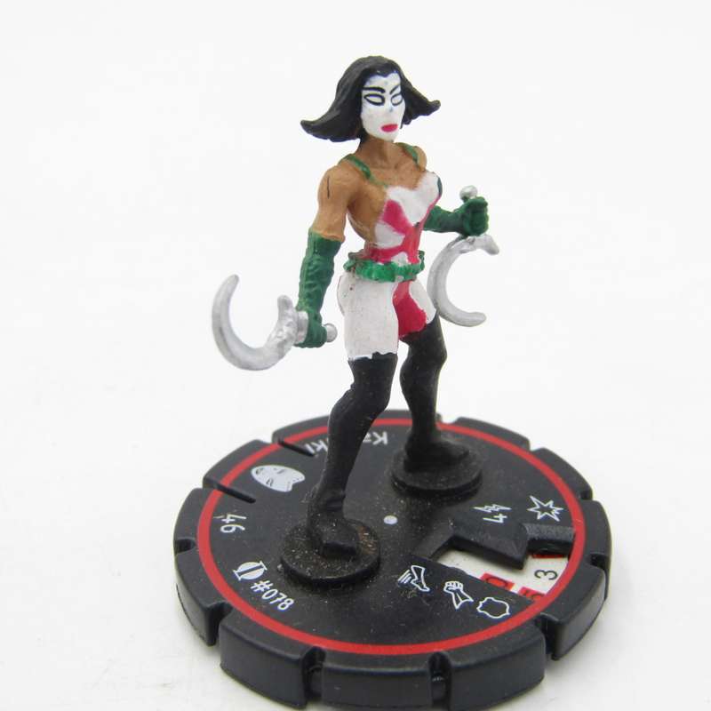 Lot of 8 DC Heroclix mini figurines