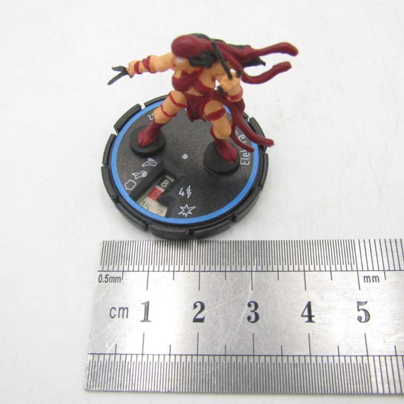 Lot of 8 DC Heroclix mini figurines