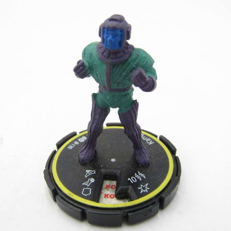 Lot of 8 DC Heroclix mini figurines