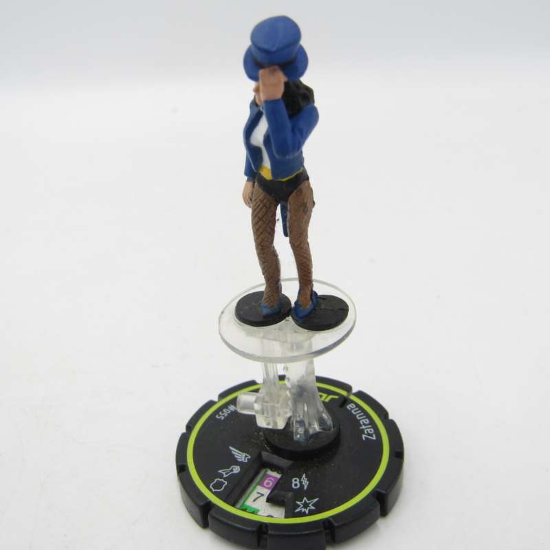 Lot of 8 DC Heroclix mini figurines