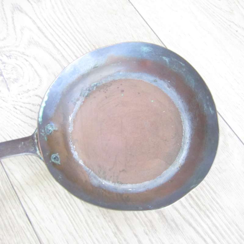 Pair of Lewis Conger New York, Paris copper skillet frying pans