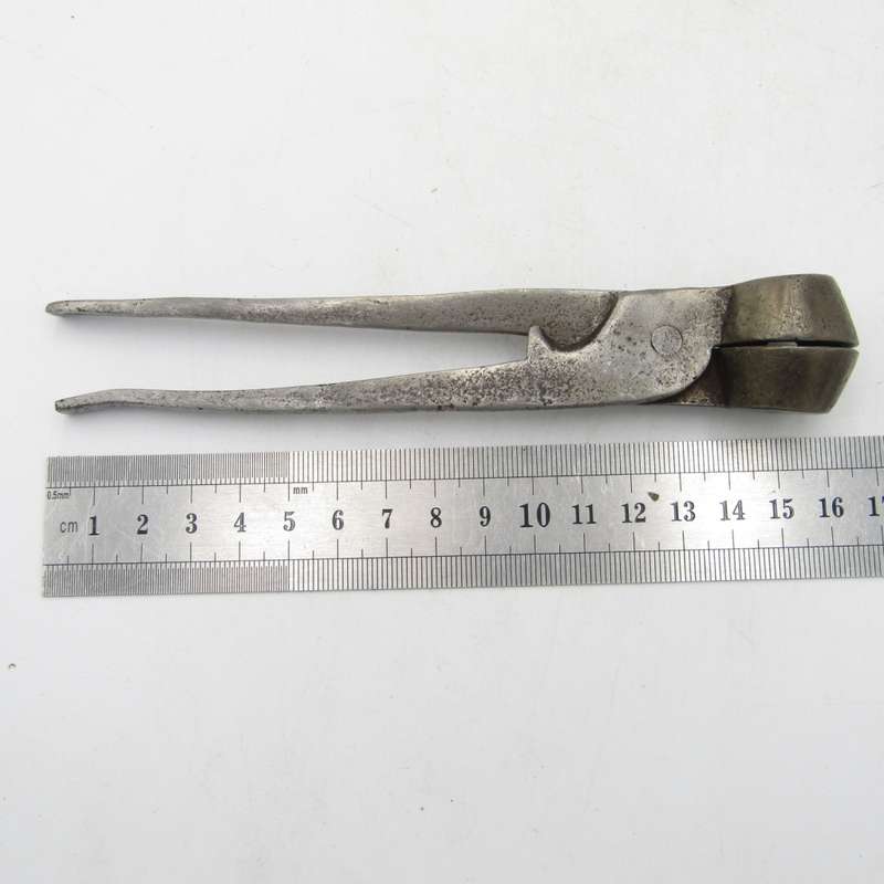 Antique Musket ball mould - 0,75 inch diameter ball